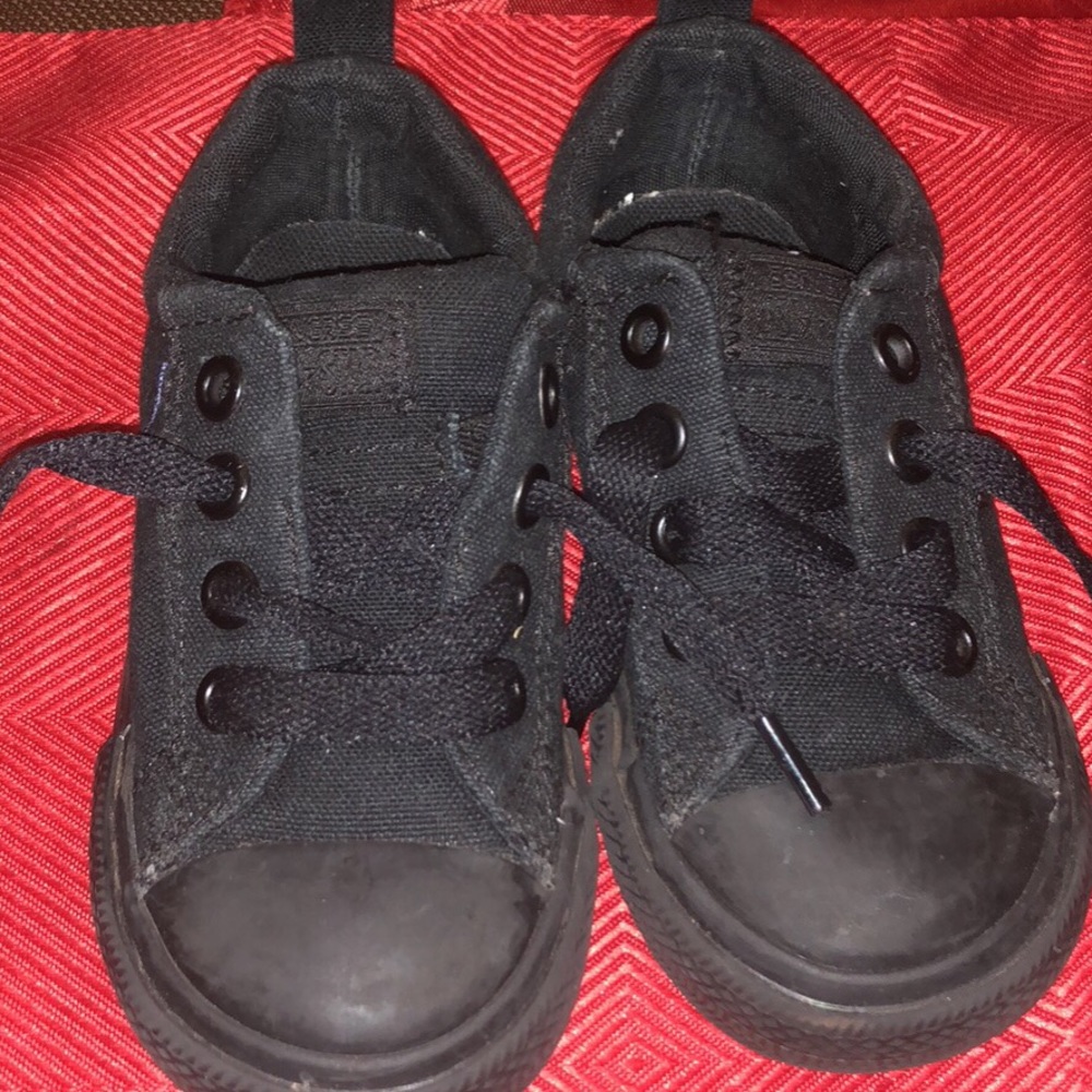 Converse